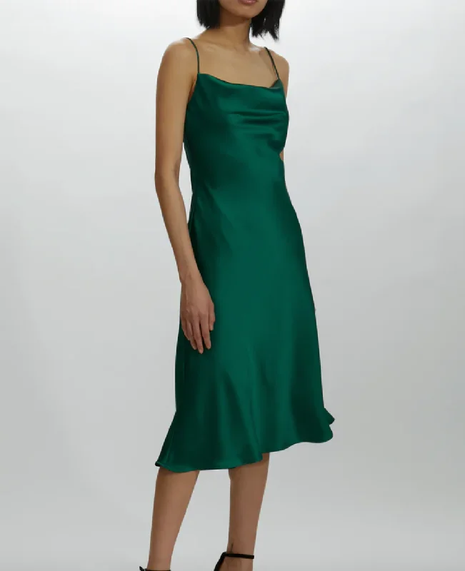 Hottest Discounts of the Year!Amsale Bridesmaid Dress GB203S Clark