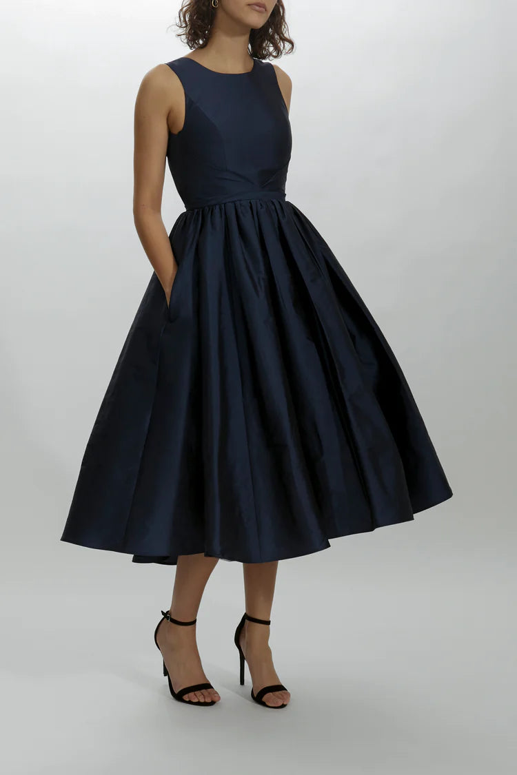Don't Miss Out!Amsale Evening Dress P460T