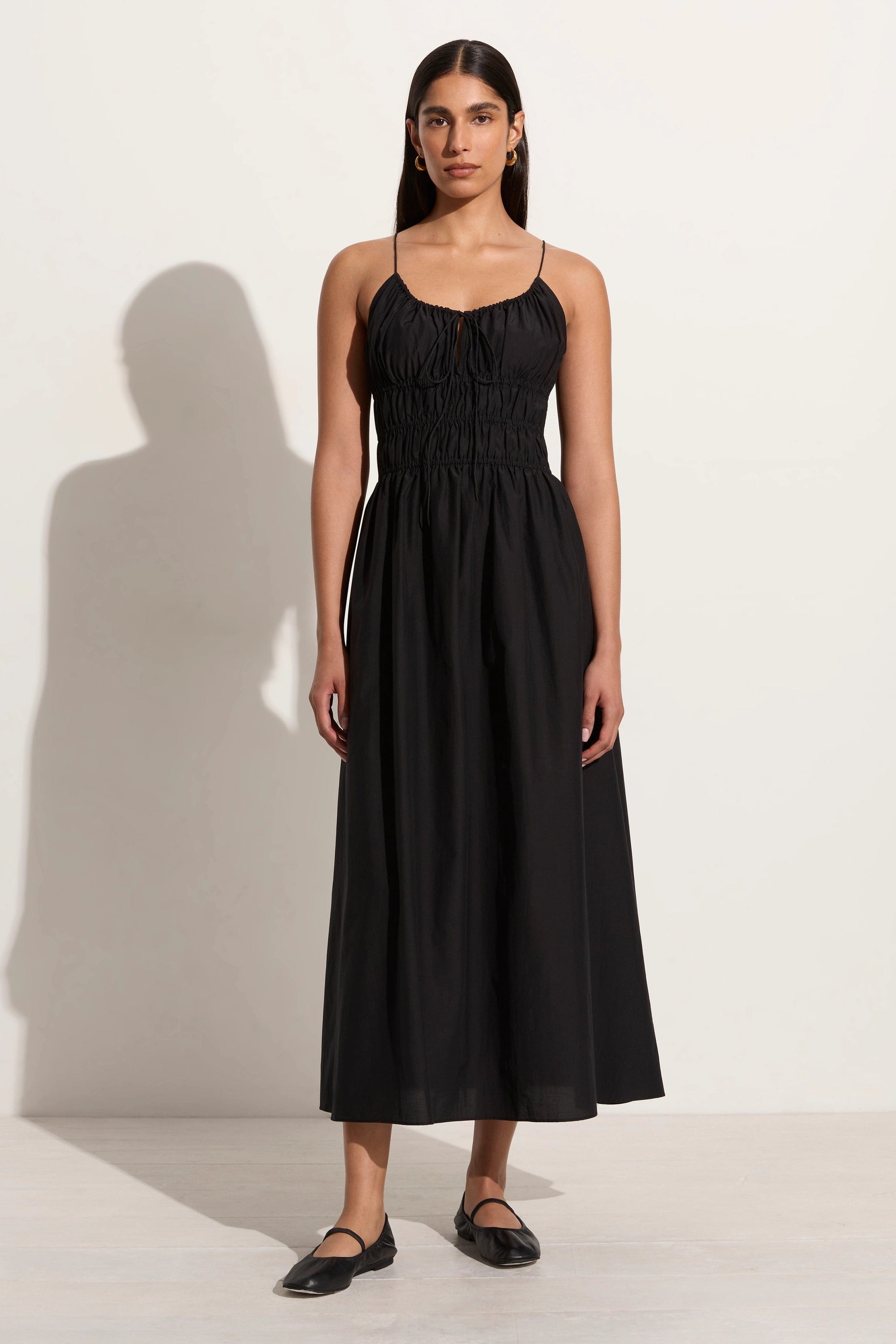 Get More, Spend Less – Shop Now!Carinna Midi Dress Black - Final Sale