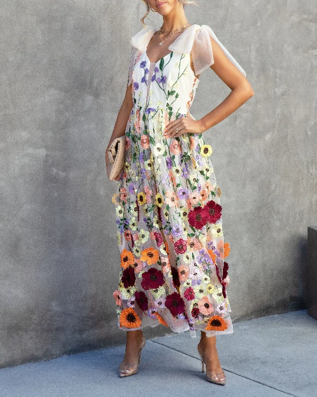 Must-Have Deals Inside!Wish Upon A Dream Floral Applique Midi Dress